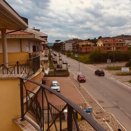 La Perla Apartment *